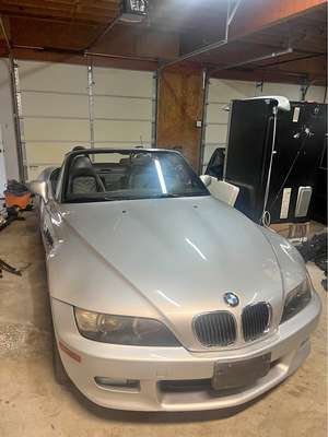 2001 BMW Z3 - 2.5i Roadster 2D
