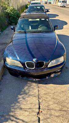 2001 BMW Z3 - 6-Cyl Roadster 2D