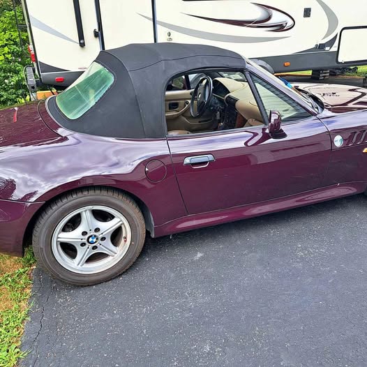 1999 BMW Z3 - 2.8 Roadster 2D