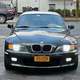 2001 BMW Z3 2.5i Roadster 2D