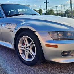 2000 BMW Z3 - 3.0i Coupe 2D