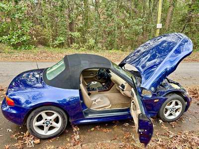 1997 BMW Z3 - 2.8 Roadster 2D