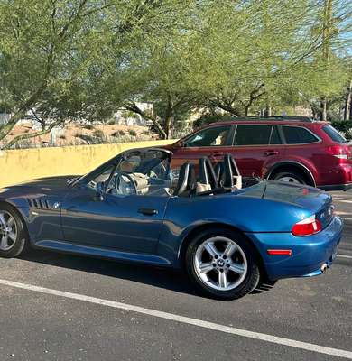 2000 BMW Z3 - 2.3 Roadster 2D