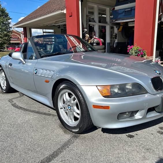 1997 BMW Z3 - Roadster 2D