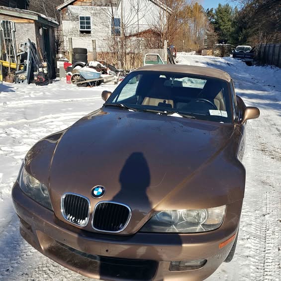 2000 2000 BMW Z3 - 6-Cyl Roadster 2D