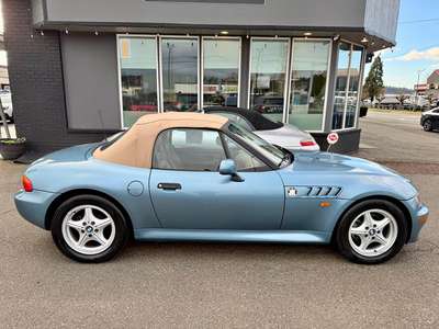 1997 BMW Z3 - 4-Cyl Roadster 2D