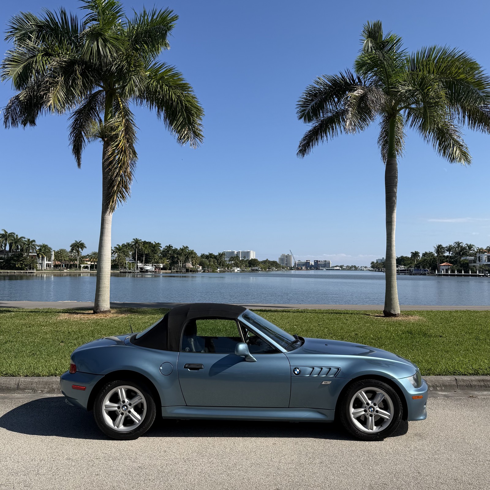 2000 BMW Z3 2.5L 5SPD MANUAL 25 SERVICE RECORDS ONLY 81K...