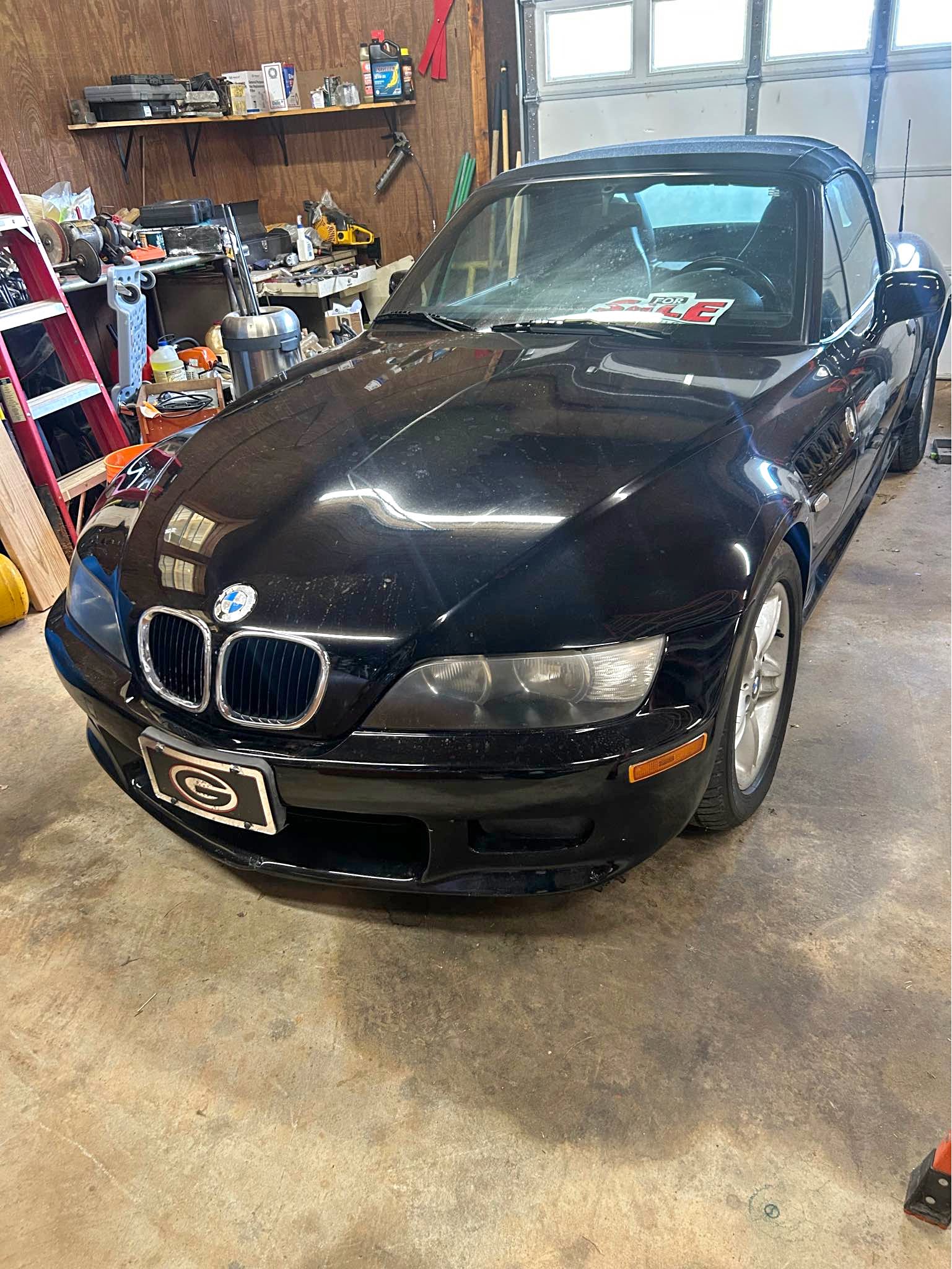 2000 BMW Z3 - 2.5i Roadster 2D
