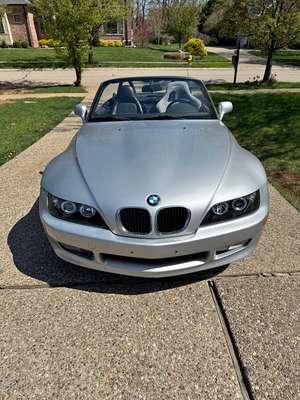 1998 BMW Z3 - 4-Cyl Roadster 2D