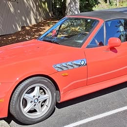 1999 BMW Z3 2.3 Roadster 2D
