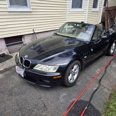 2001 BMW Z3 - 2.5i Roadster 2D