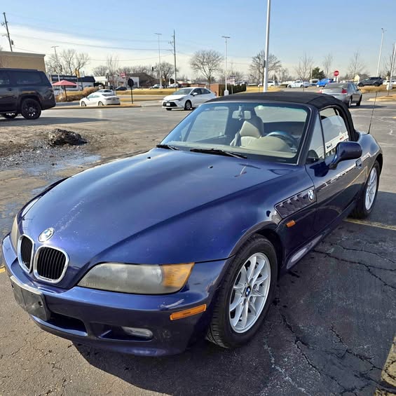 1996 BMW Z3 - 1.9L rear wheel drive