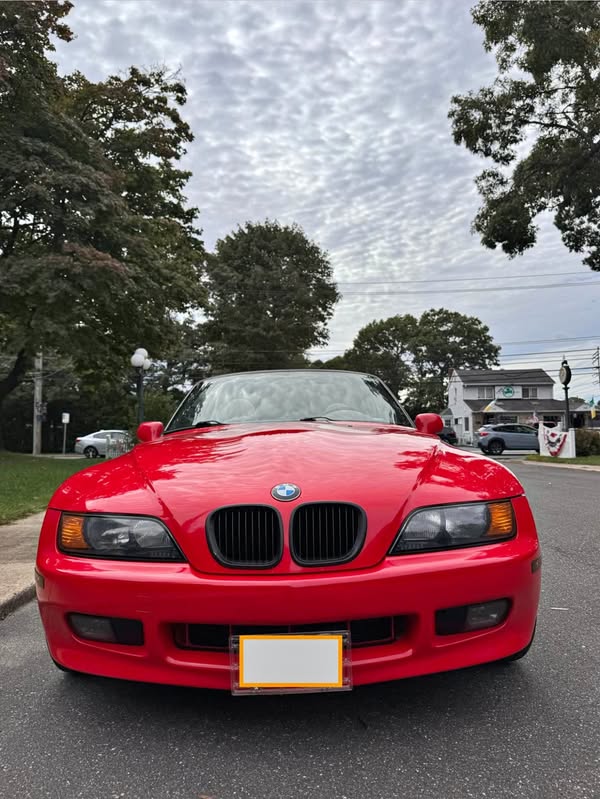 1997 BMW Z3 - four-cylinder 1.9 four-cylinder