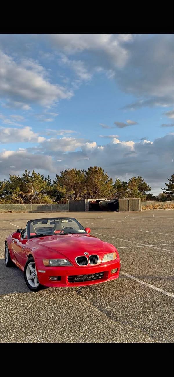 1997 BMW Z3 - 2.8 Roadster 2D