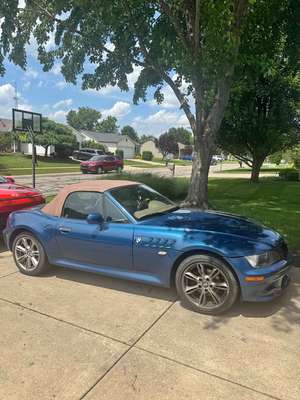 2002 BMW Z3 - 2.3 Roadster 2D