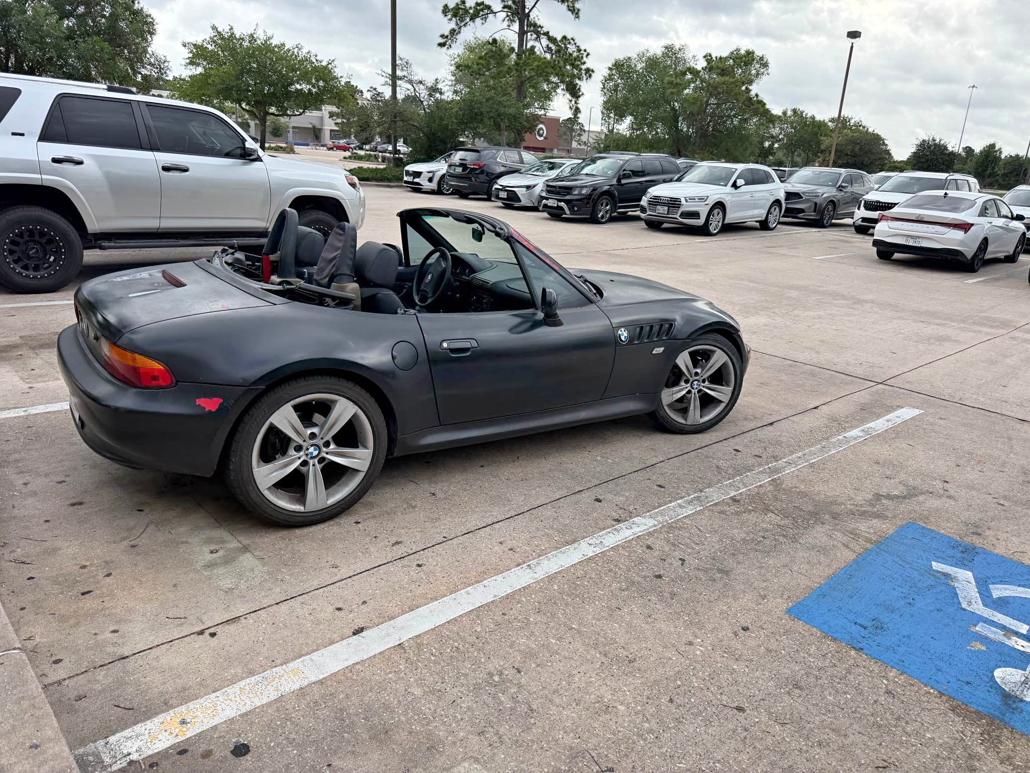 1998 BMW Z3 - 2.8 Roadster 2D