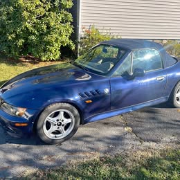 1998 BMW Z3 - 2.8 Roadster 2D