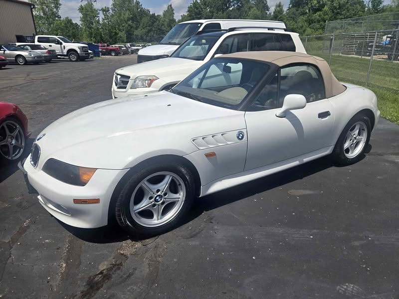 1997 BMW Z3 2.5i Roadster 2D