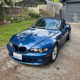 2000 BMW Z3 - 2.5i Roadster 2D