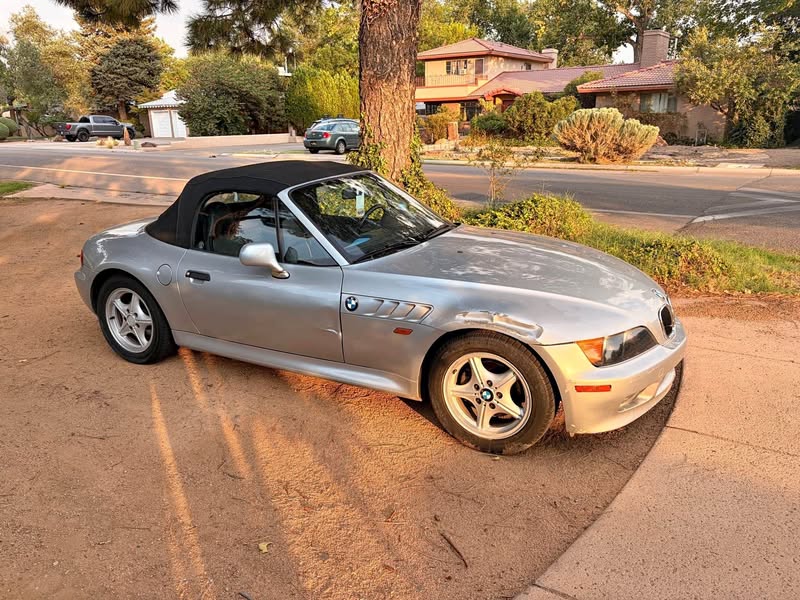 1997 BMW Z3 - 4-Cyl Roadster 2D