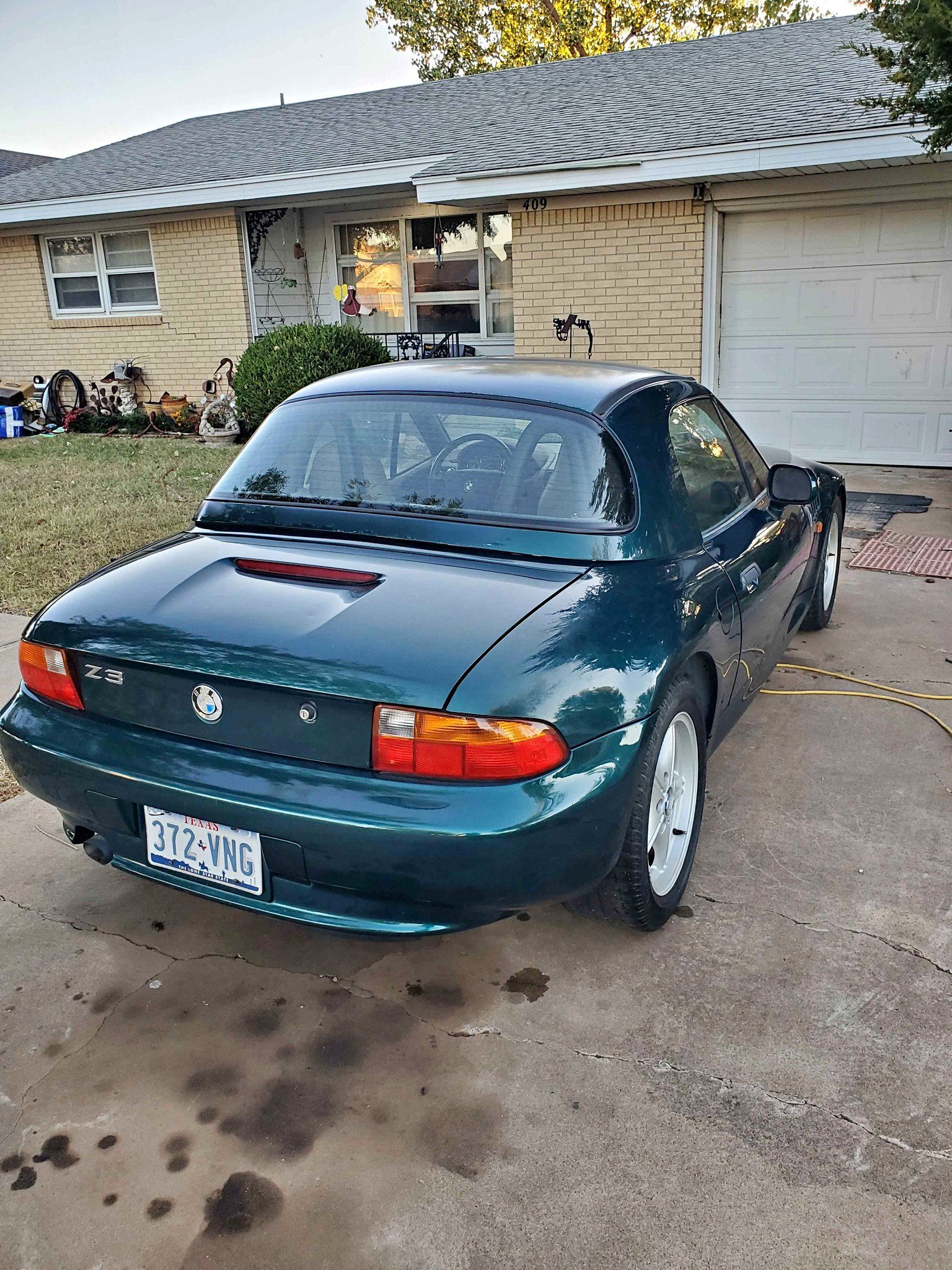 1998 BMW Z3 - 4-Cyl Roadster 2D