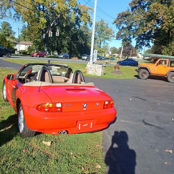 1998 BMW Z3 - Roadster 2D
