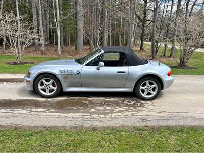 1998 BMW Z3 - 2.8 Roadster 2D