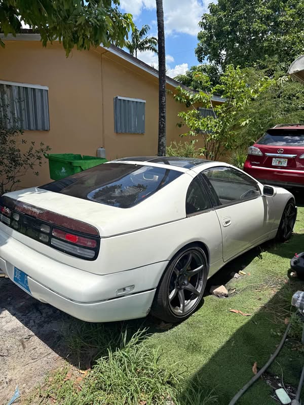 1990 Nissan 300ZX - Coupe 2D
