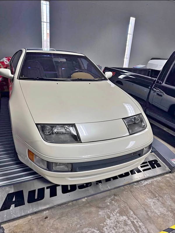 1990 Nissan 300ZX - Coupe 2D