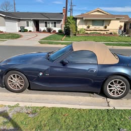 2003 BMW Z4 2.5i \u2022 6-Cylinder \u2022 Clean Title \u2022 143,930 Miles $3000 FIRM!