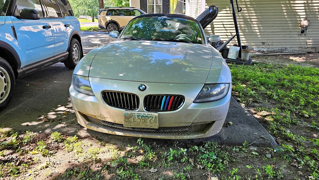 2006 BMW Z4 3.0i Roadster \u2013 6-Speed Manual