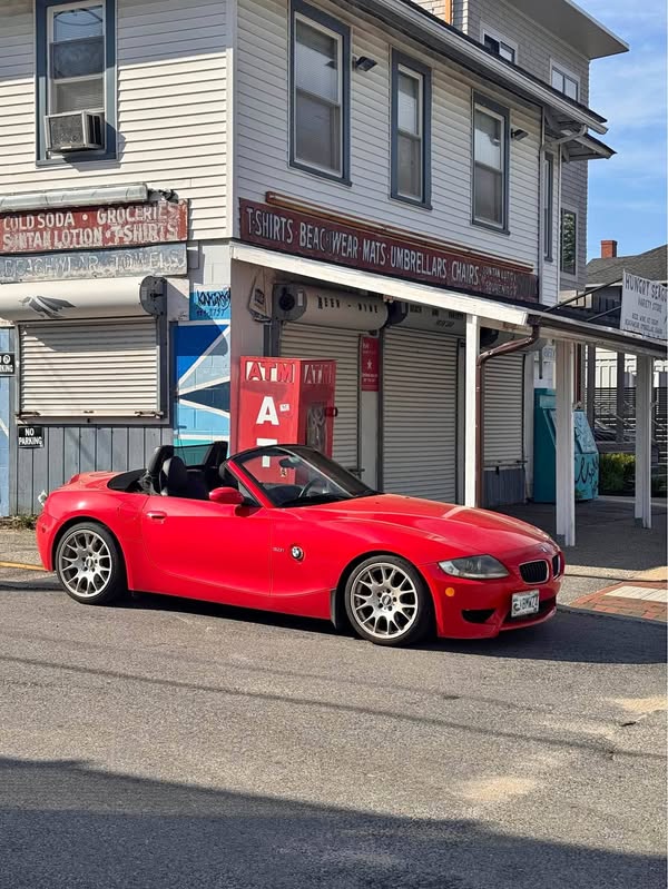 2006 BMW Z4 - 3.0i Roadster 2D
