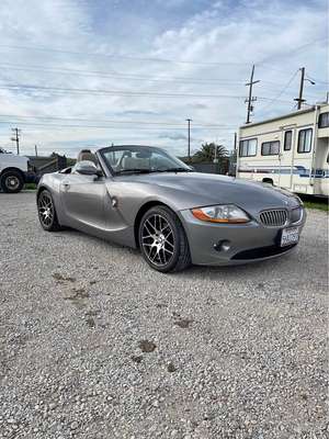 2004 BMW Z4 - 3.0i Roadster 2D