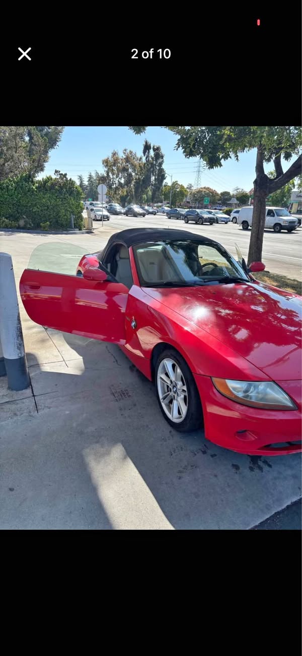 2003 BMW Z4 - 3.0i Roadster 2D