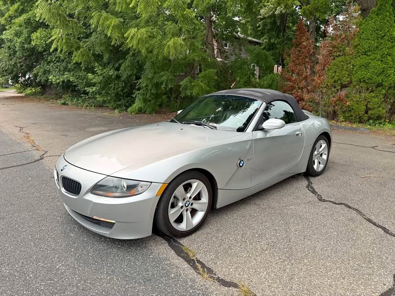 2007 BMW Z4 3.0i Roadster 2D