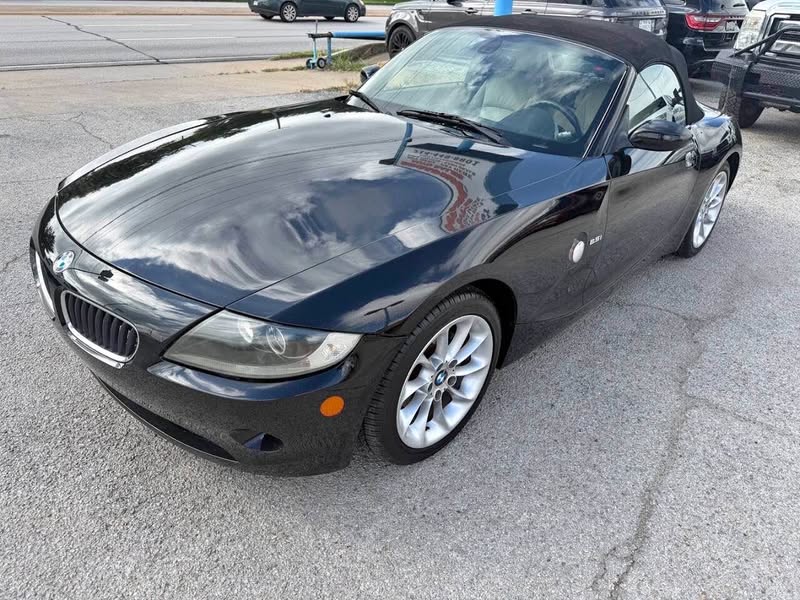 2005 BMW Z4 - 2.5i Roadster 2D