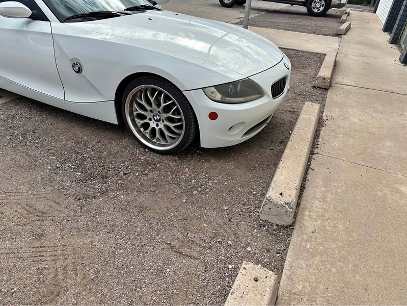 2004 BMW Z4 - 3.0si Roadster 2D