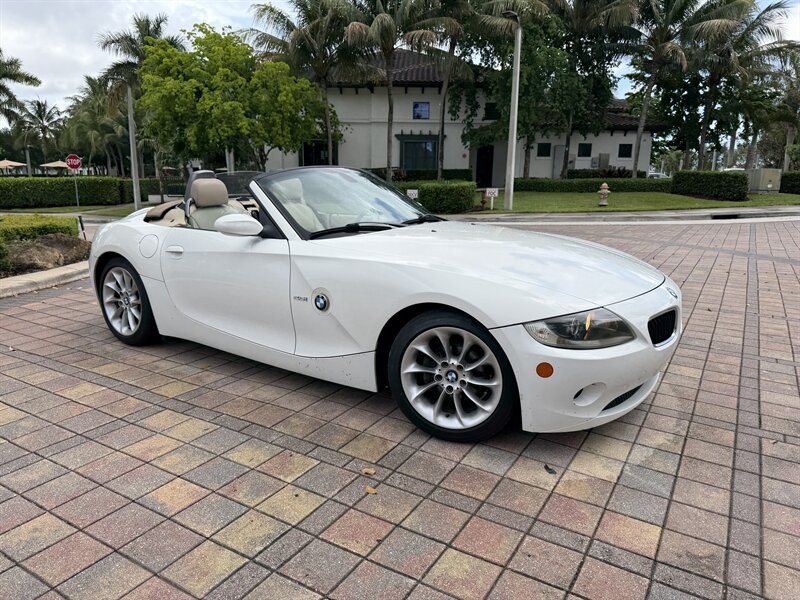 2005 BMW Z4 2.5i