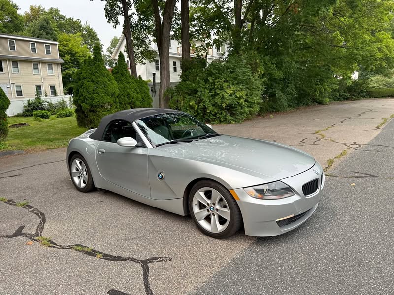 2007 BMW Z4 30i Roadster 2D