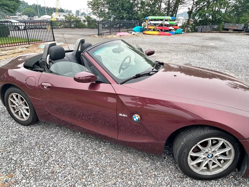 2003 BMW Z4 - 2.5i Roadster 2D