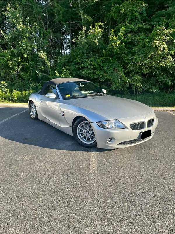 2003 BMW Z4 - 2.5i