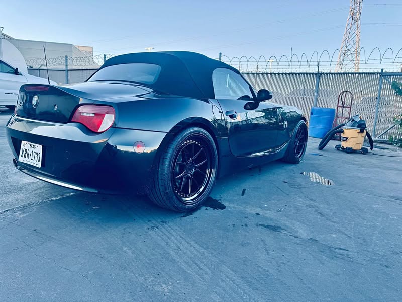 2007 BMW Z4 - 3.0i Roadster 2D
