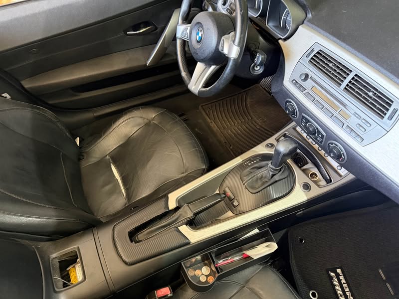2004 BMW Z4 - 2.5i Roadster 2D