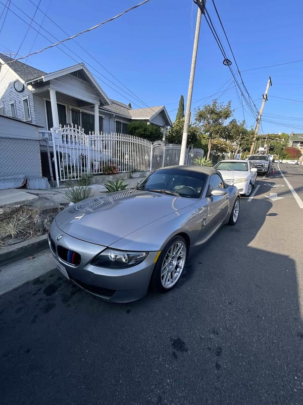 2007 BMW Z4 - 3.0i Roadster 2D