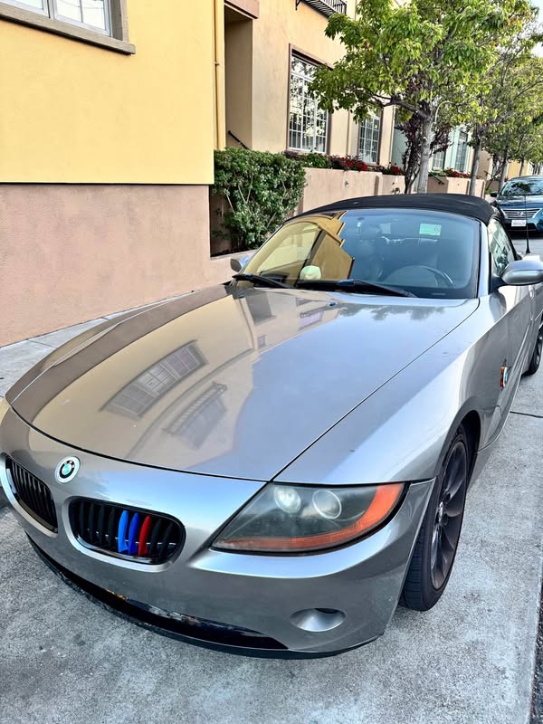 2003 BMW Z4 - 2.5i Roadster 2D