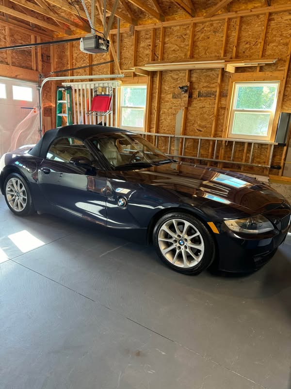 2008 BMW Z4 - 3.0i Roadster 2D