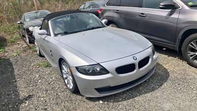 2007 BMW Z4 - 3.0i Roadster 2D