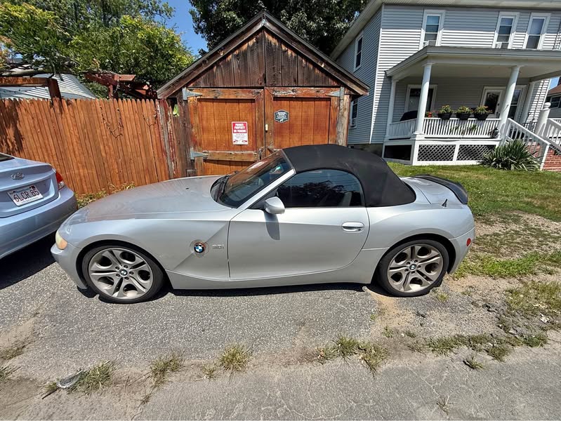 2003 BMW Z4 - 3.0i Roadster 2D