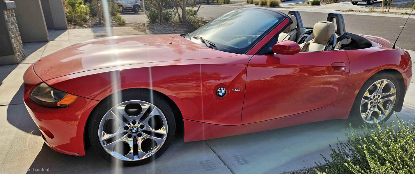 2004 BMW Z4 - 3.0i Roadster 2D