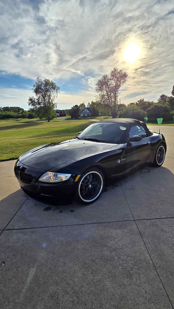 2006 BMW Z4 - 3.0si Roadster 2D
